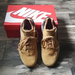 Nike Men's Air Huarache 10.5